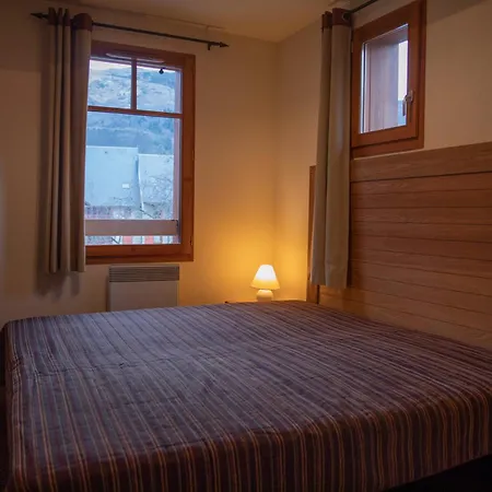 Apparts Au Coeur De St-Lary - Piscine Chauffee Et Sauna Saint-Lary-Soulan Chambre photo