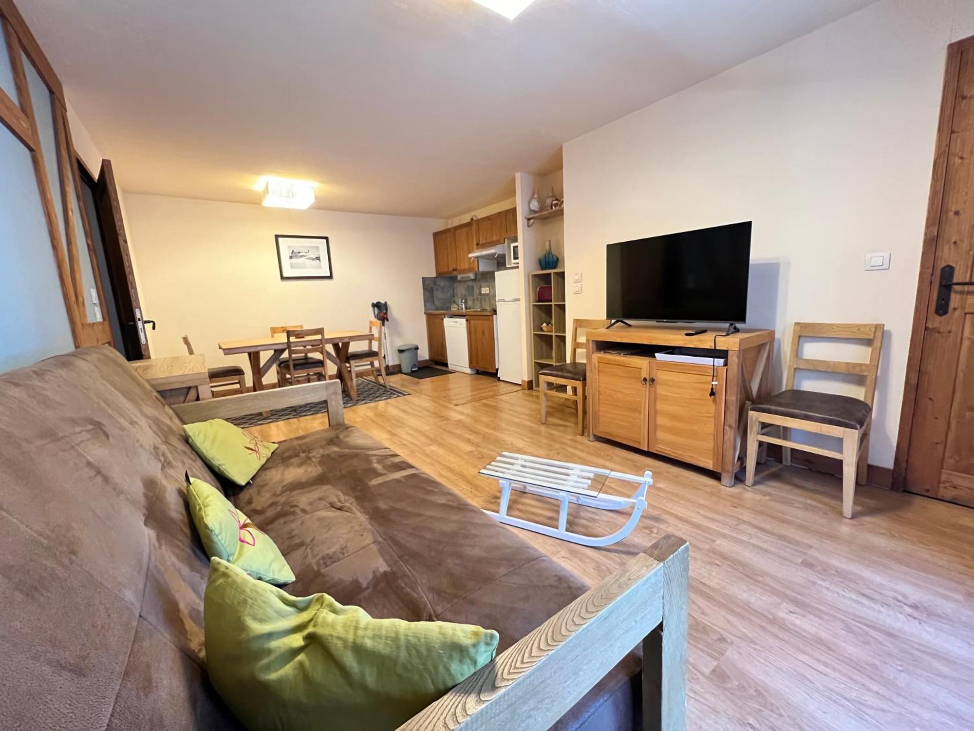 Au Coeur De St-lary - Piscine Chauffee Et Sauna Appartement *