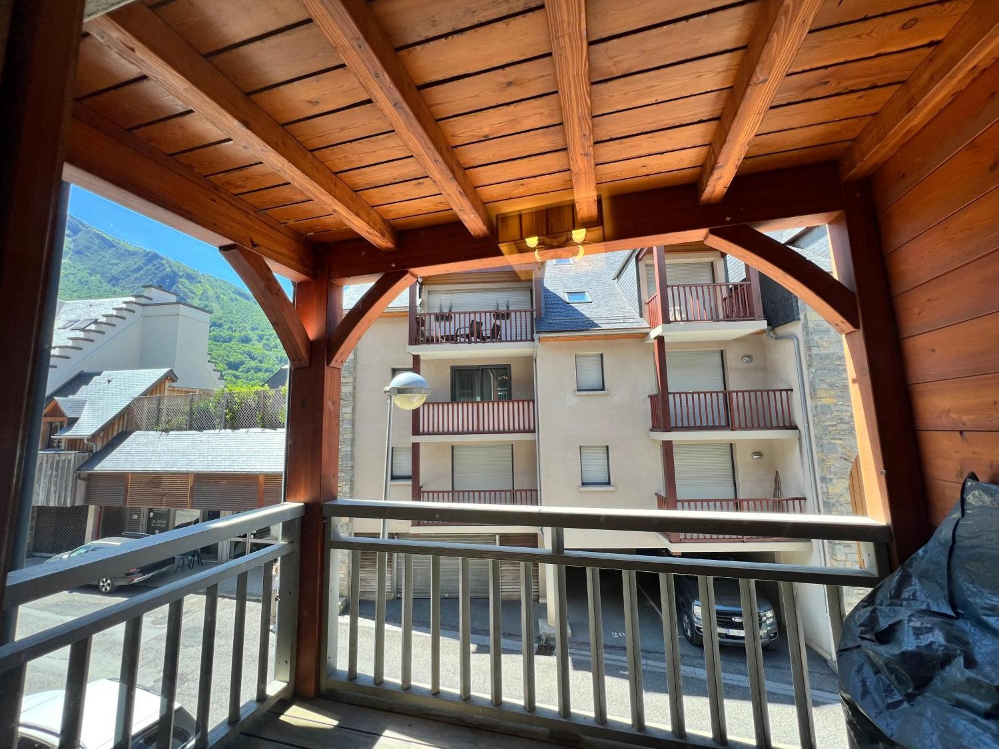 Au Coeur De St-lary - Piscine Chauffee Et Sauna Appartement
